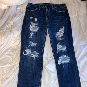 American Eagle ripped jeggings